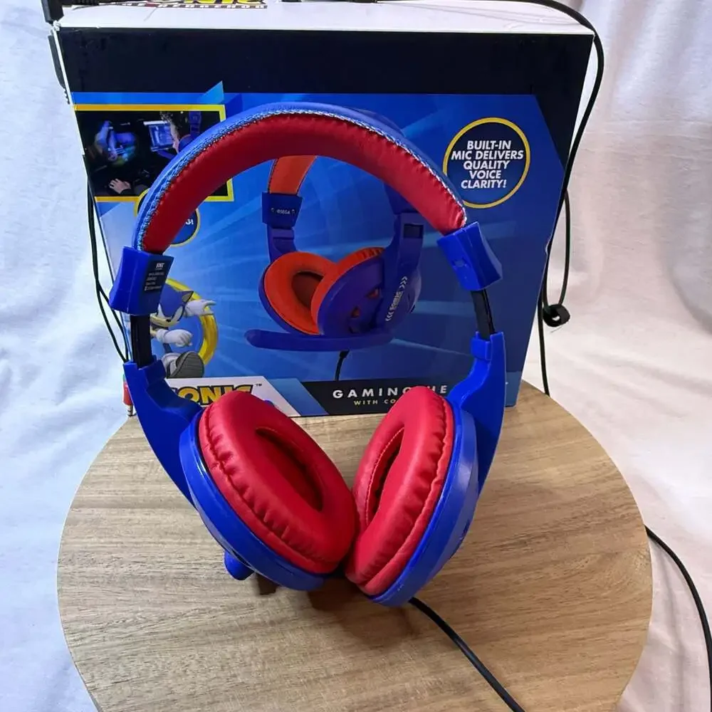 Sakar International Sonic The Hedgehog Gaming Headset with Communication Mic
